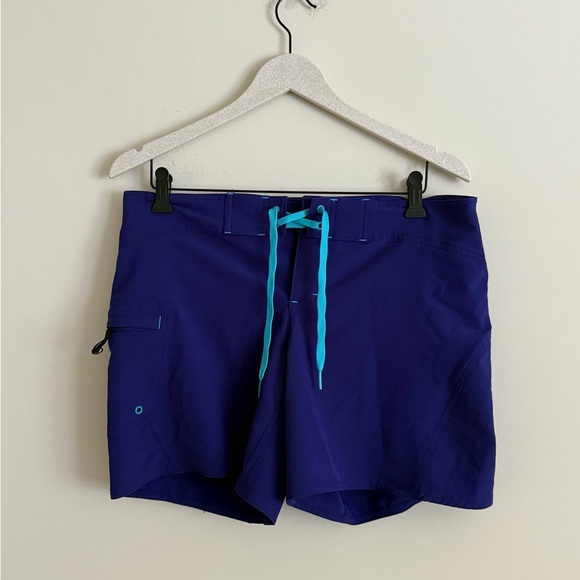 Athleta Swim Set Twister Tankini Top Sz 36B and Clearwater Board Shorts size 10 - Picture 3 of 13